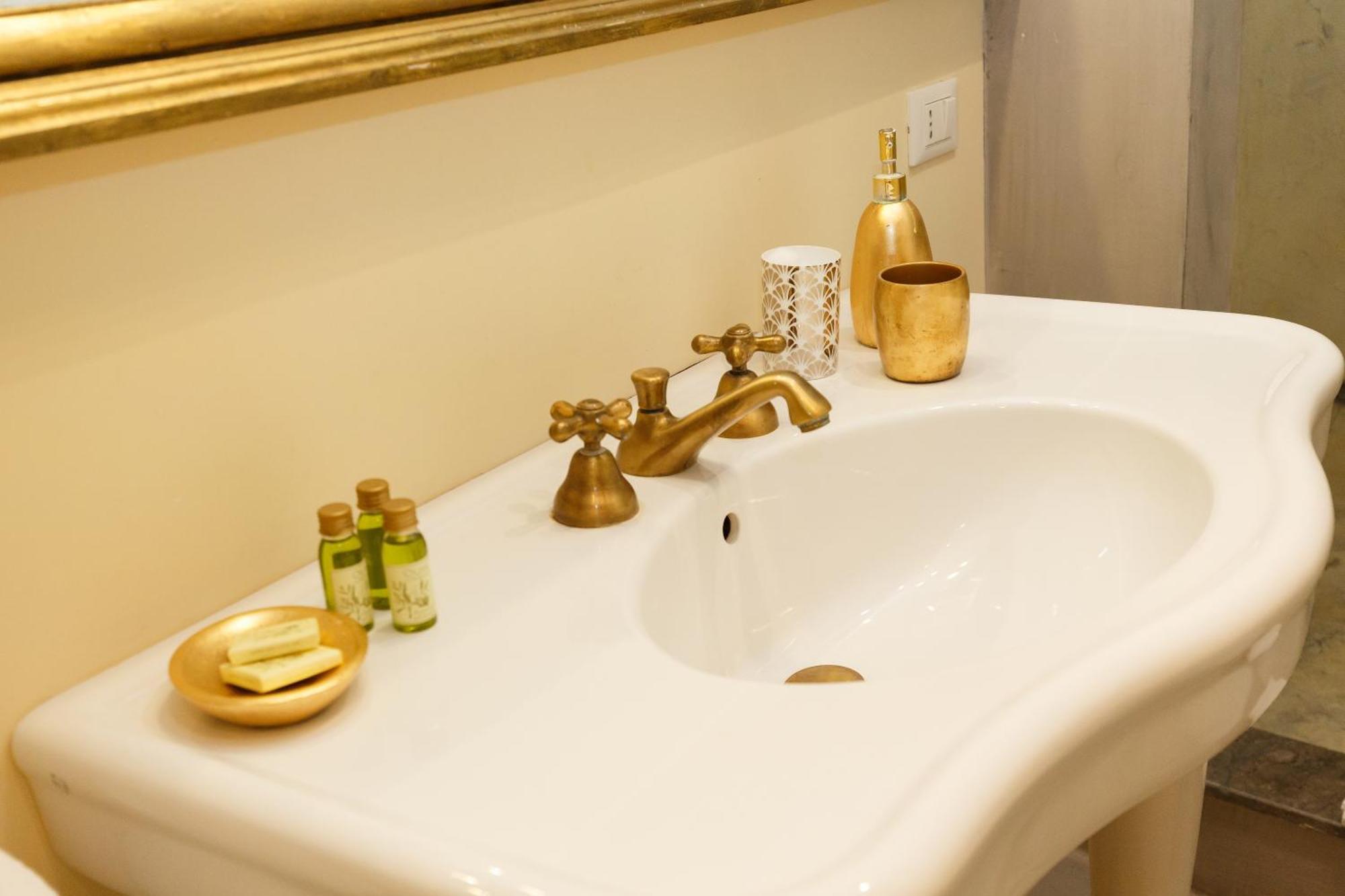 Bb 22 Charming Rooms & Apartments Palermo Ngoại thất bức ảnh
