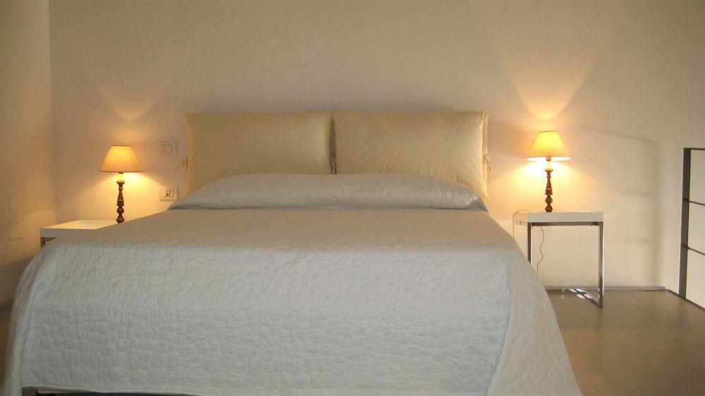 Bb 22 Charming Rooms & Apartments Palermo Ngoại thất bức ảnh